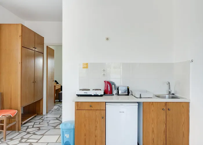 Ilios And Irene 3 4*