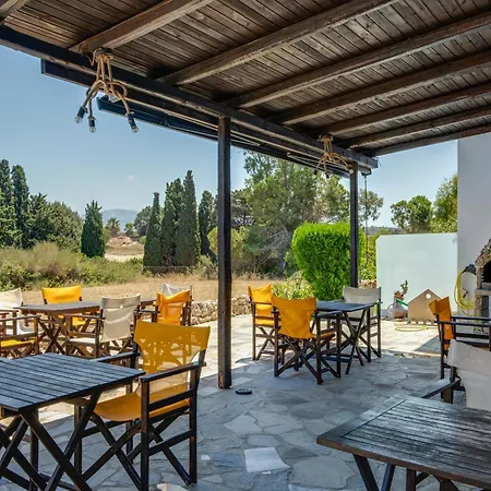 Ilios&irene 3 Bed & Breakfast