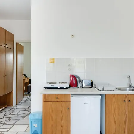 Ilios And Irene 3 4*